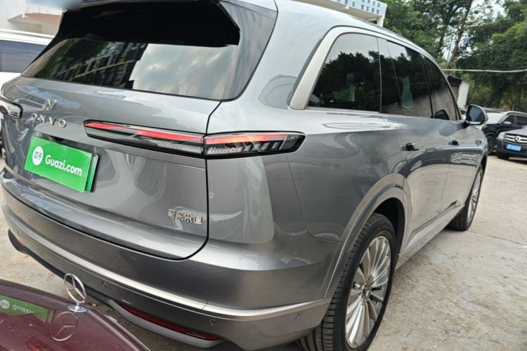 Used ONVO Luxeed L90 2025 Model—Max Six-Seater Version Right Rear Taillight