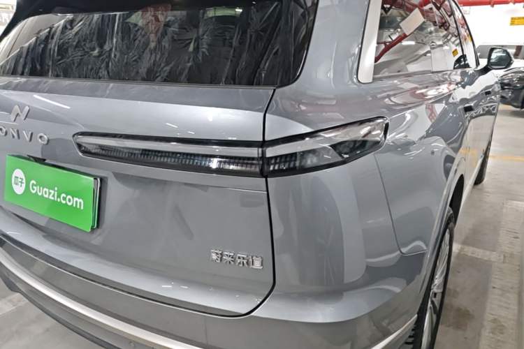 Used ONVO Luxeed L90 2025 Model—Max Six-Seater Version Right Rear Taillight