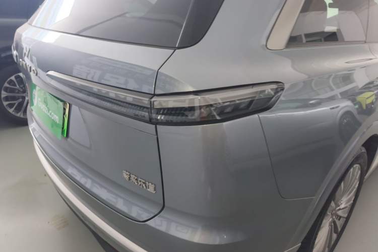 Used ONVO Luxeed L90 2025 Model—Ultra Six-Seater Version Right Rear Taillight
