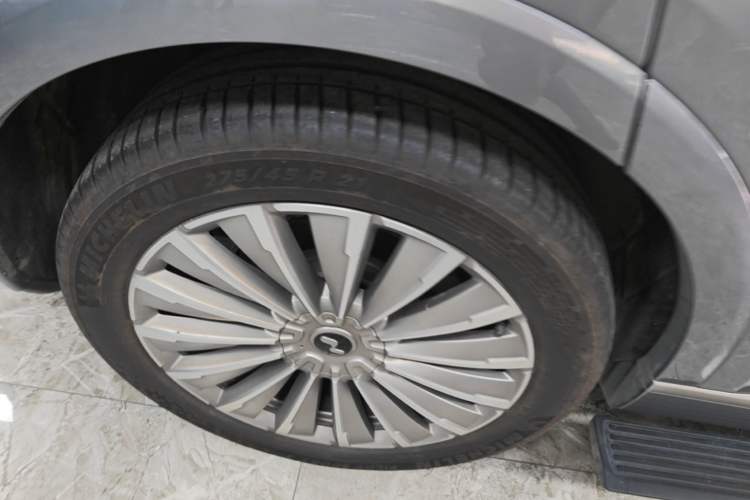 Used ONVO Luxeed L90 2025 Model Ultra Six-Seater 60-degree Battery Edition Right Rear Wheel Hub
