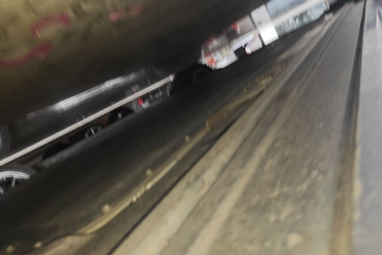 Used ONVO Luxeed L90 2025 Model—Max Six-Seater Version Right Side Sill