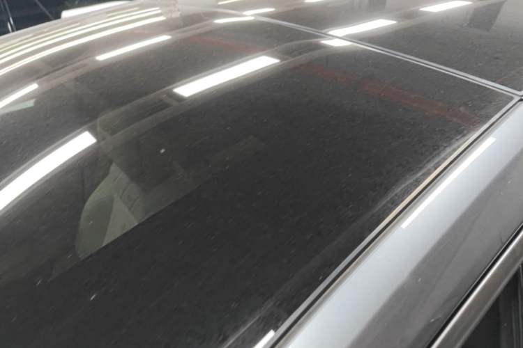 Used ONVO Luxeed L90 2025 Model—Max Six-Seater Version Roof