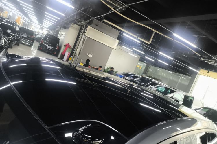 Used ONVO Luxeed L90 2025 Model—Max Six-Seater Version Roof