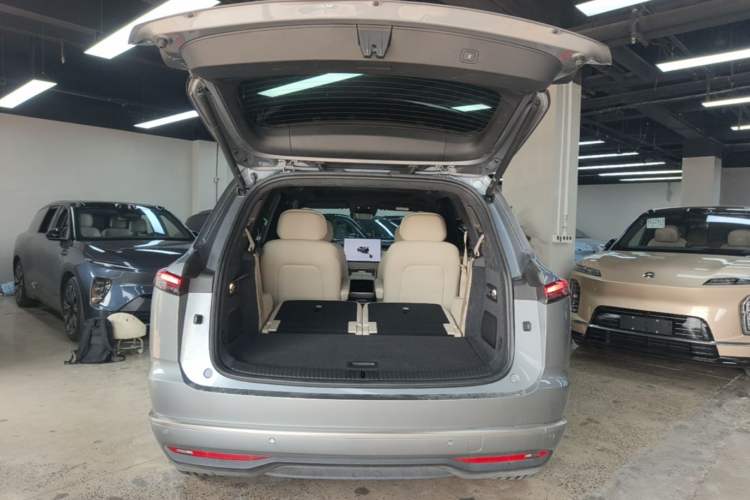 Used ONVO Luxeed L90 2025 Model Ultra Six-Seater 60-degree Battery Edition Trunk