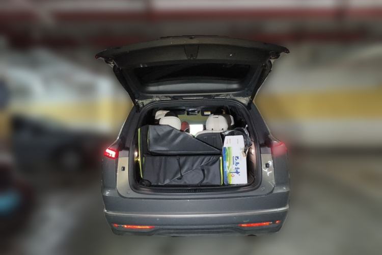Used ONVO Luxeed L90 2025 Model—Max Six-Seater Version Trunk