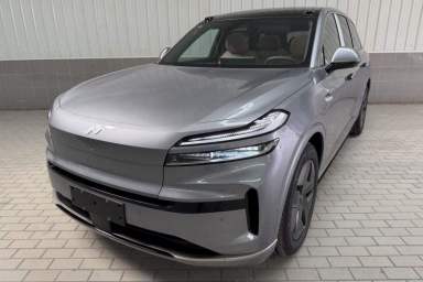 Used ONVO Luxeed L90 2025 Model—Ultra Six-Seater Version