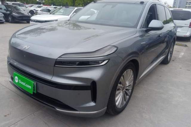 Used ONVO Luxeed L90 2025 Model—Ultra Six-Seater Version