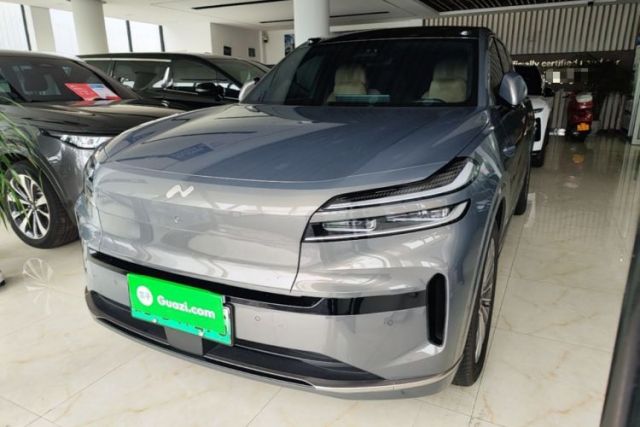 Used ONVO Luxeed L90 2025 Model—Ultra Six-Seater Version