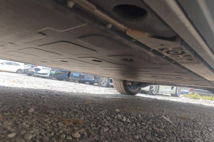 Used ONVO Luxeed L90 2025 Model—Max Six-Seater Version Chassis Front Left