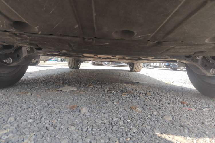 Used ONVO Luxeed L90 2025 Model—Max Six-Seater Version Chassis Rear