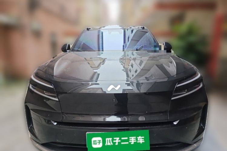 Used ONVO Luxeed L90 2025 Model—Max Six-Seater Version Front