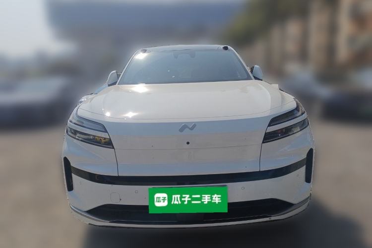 Used ONVO Luxeed L90 2025 Model—Max Six-Seater Version Front