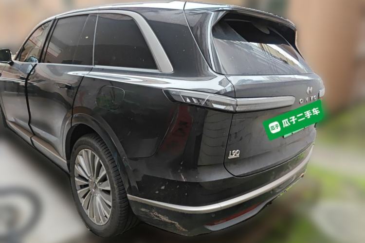 Used ONVO Luxeed L90 2025 Model—Max Six-Seater Version Rear Left 45 Deg