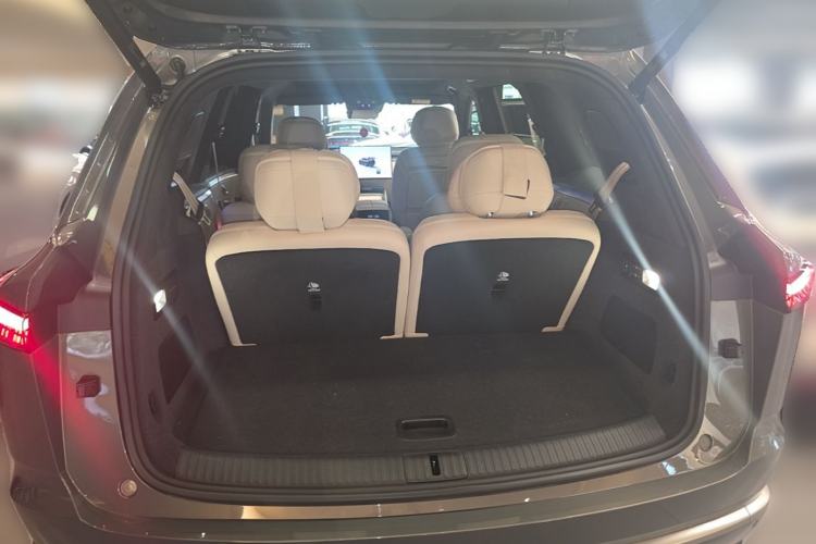 Used ONVO Luxeed L90 2025 Model Ultra Six-Seater 60-degree Battery Edition Trunk