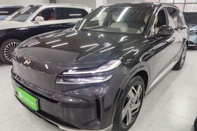 Used ONVO Luxeed L90 2025 Model—Ultra Six-Seater Version