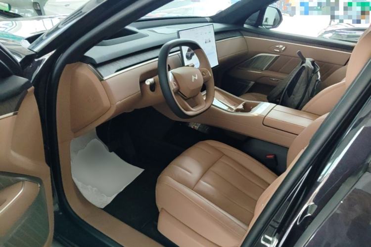 Used ONVO Luxeed L90 2025 Model—Max Seven-Seater Version Driver Seat