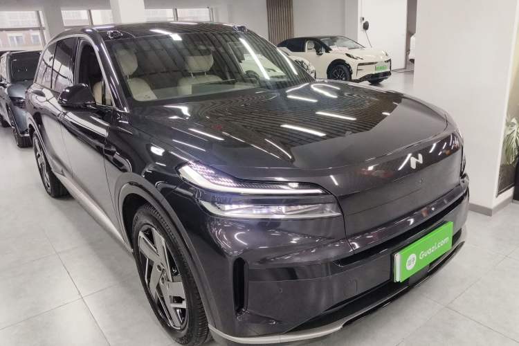 Used ONVO Luxeed L90 2025 Model—Ultra Six-Seater Version Exterior 1