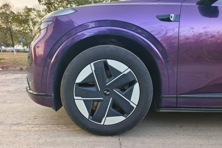 Used ONVO Luxeed L90 2025 Model—Ultra Six-Seater Version Exterior 10
