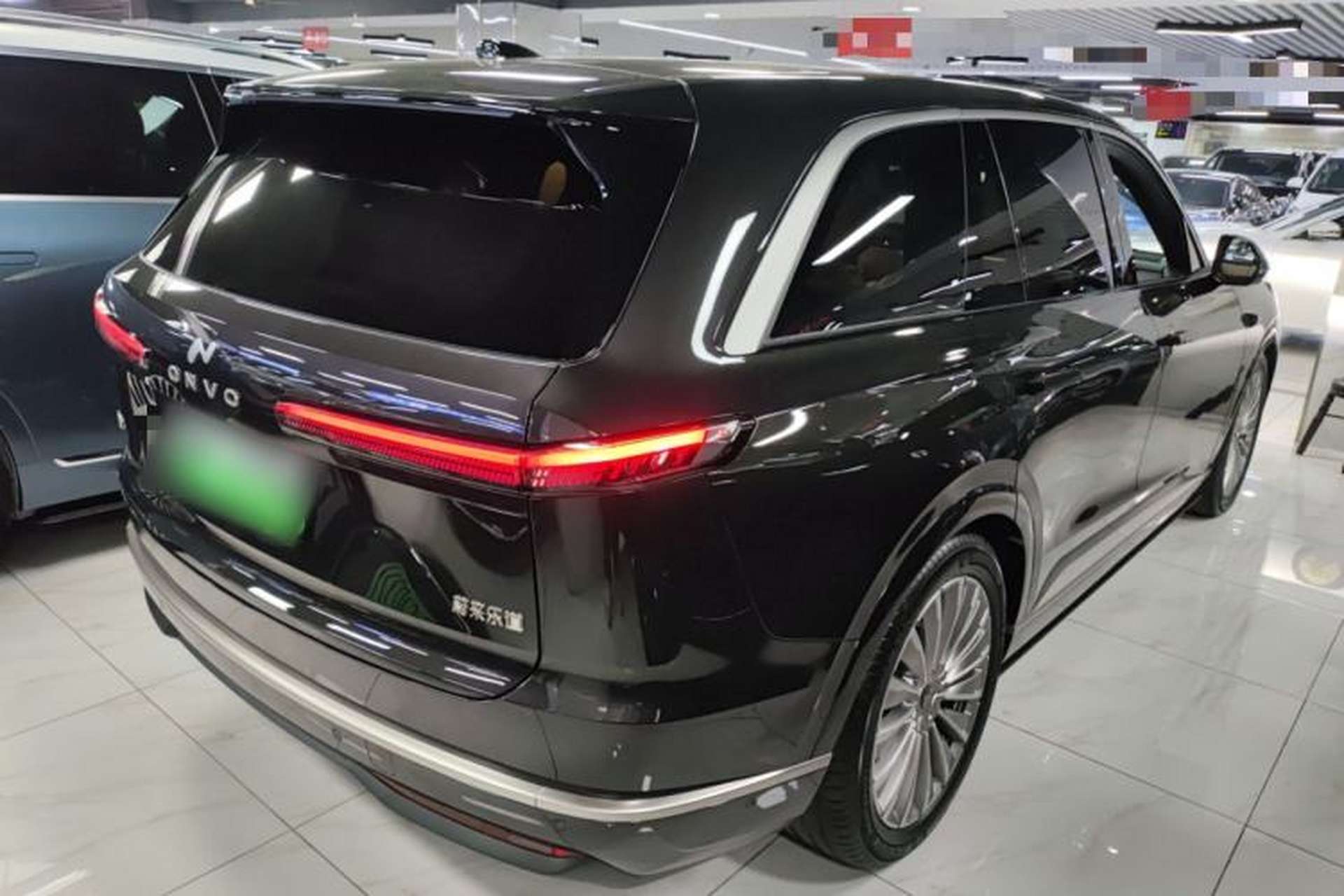 Used ONVO Luxeed L90 2025 Model—Max Seven-Seater Version Exterior 5