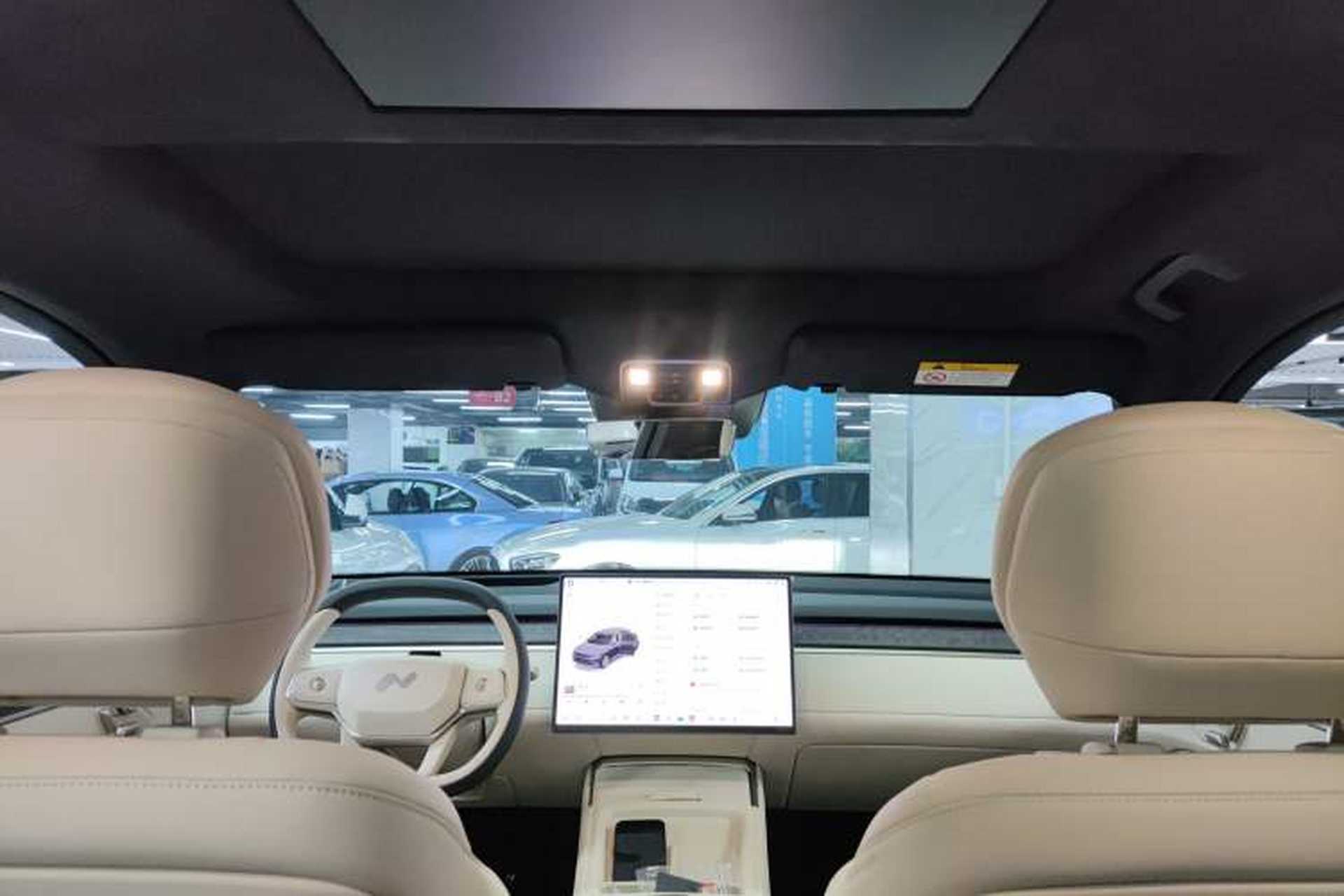 Used ONVO Luxeed L90 2025 Model—Max Seven-Seater Version Headliner