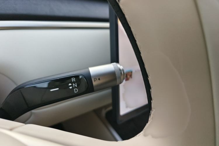 Used ONVO Luxeed L90 2025 Model—Ultra Six-Seater Version Interior 9