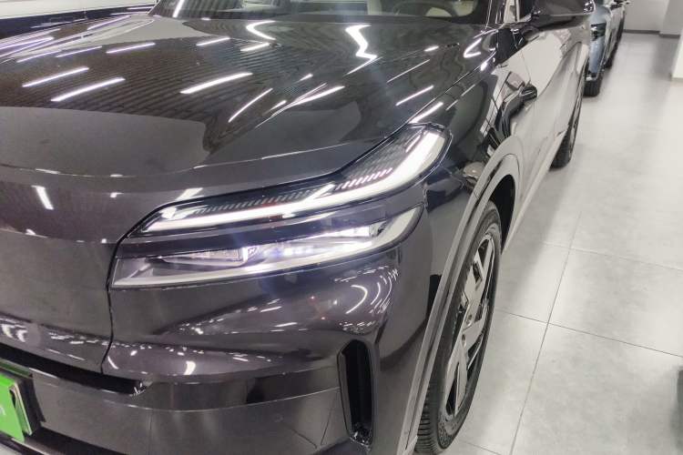 Used ONVO Luxeed L90 2025 Model—Ultra Six-Seater Version Left Front Headlight
