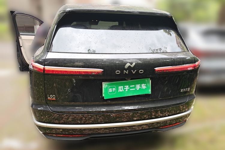 Used ONVO Luxeed L90 2025 Model—Ultra Six-Seater Version Rear
