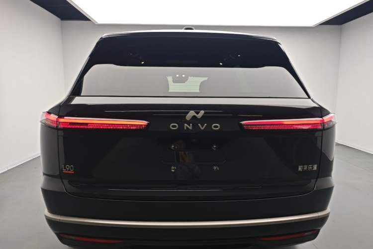 Used ONVO Luxeed L90 2025 Model—Ultra Six-Seater Version Rear