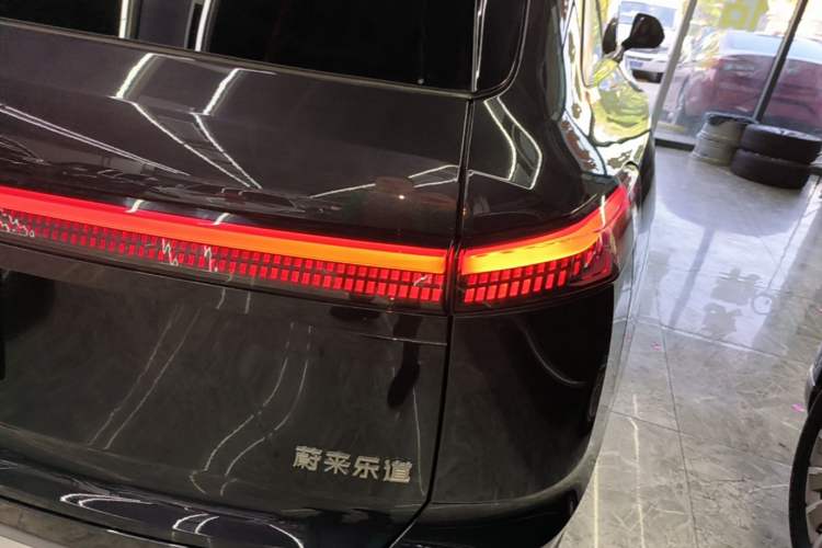 Used ONVO Luxeed L90 2025 Model—Ultra Six-Seater Version Right Rear Taillight