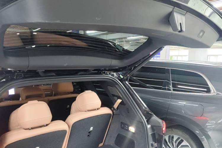 Used ONVO Luxeed L90 2025 Model—Ultra Seven-Seater Version Trunk