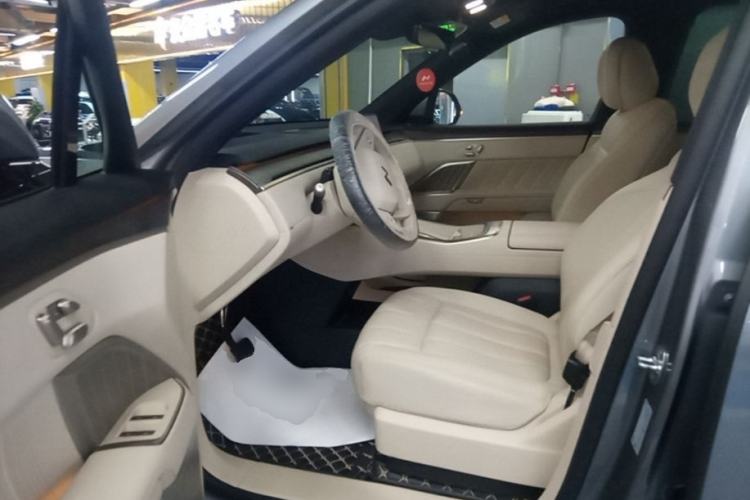 Used ONVO Luxeed L90 2025 Model Ultra Six-Seater 60-degree Battery Edition Driver Seat
