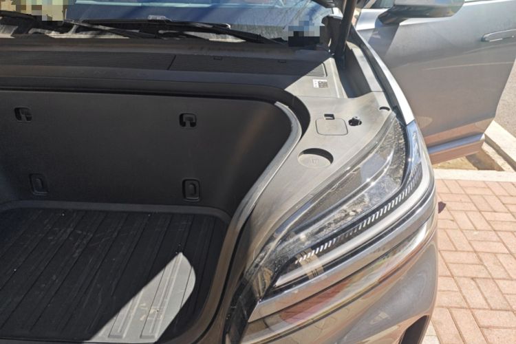 Used ONVO Luxeed L90 2025 Model—Max Six-Seater Version Engine Bay Left