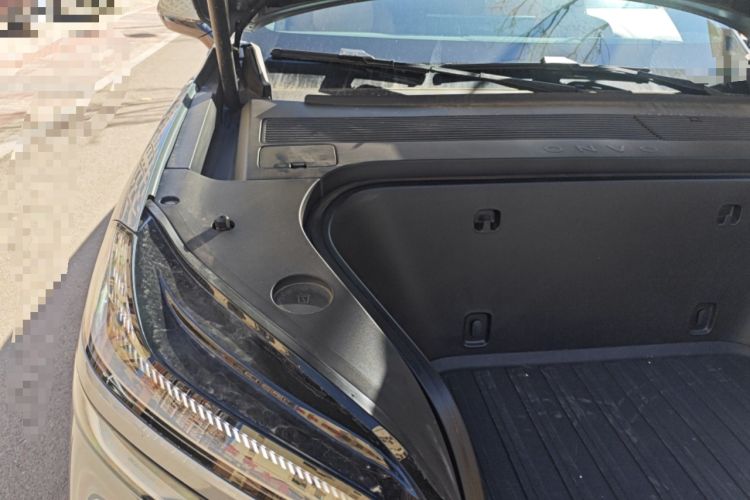 Used ONVO Luxeed L90 2025 Model—Max Six-Seater Version Engine Bay Right