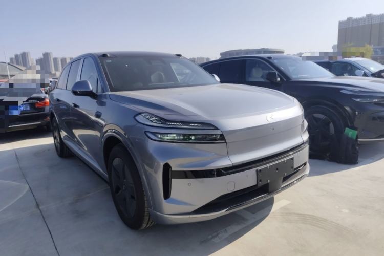 Used ONVO Luxeed L90 2025 Model—Max Six-Seater Version Exterior 2