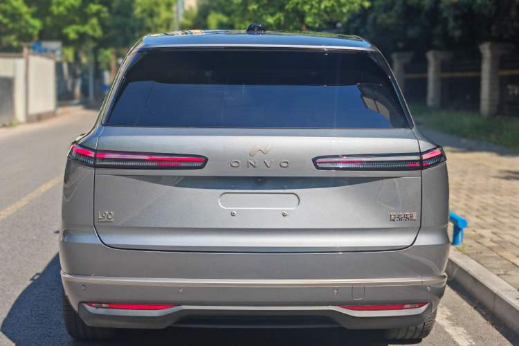 Used ONVO Luxeed L90 2025 Model—Max Six-Seater Version Exterior 3