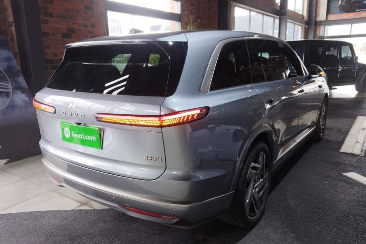 Used ONVO Luxeed L90 2025 Model—Ultra Six-Seater Version Exterior 5