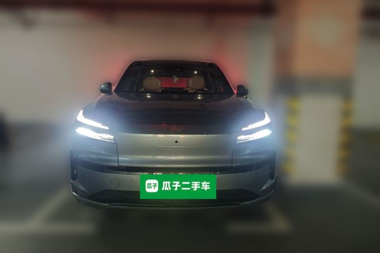 Used ONVO Luxeed L90 2025 Model—Black Knight Special Edition—Six-Seater Front