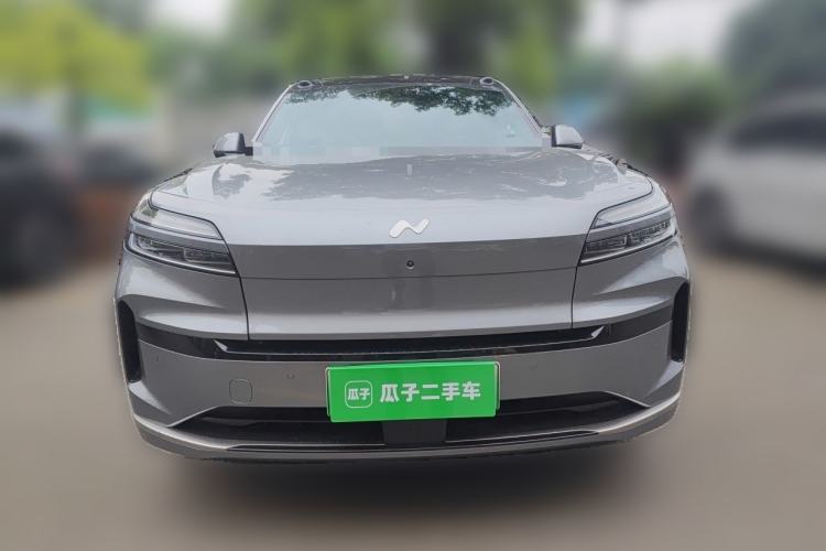 Used ONVO Luxeed L90 2025 Model—Ultra Six-Seater Version Front