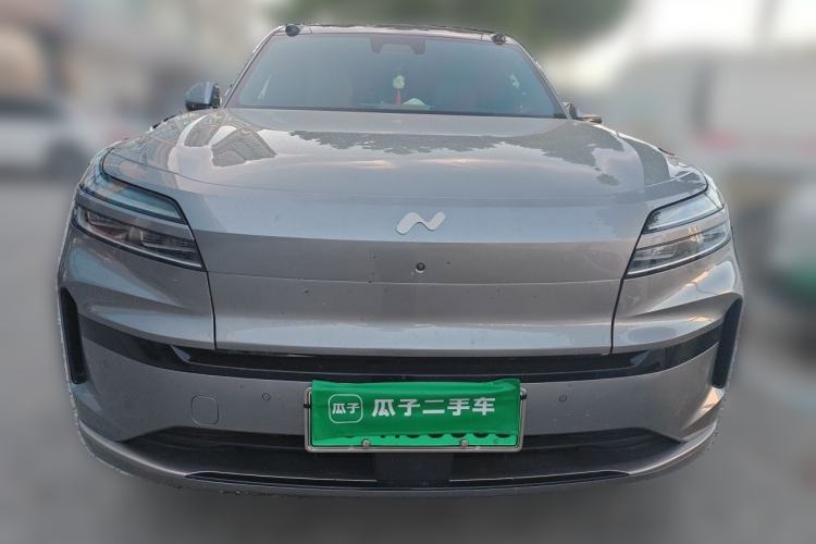Used ONVO Luxeed L90 2025 Model—Ultra Six-Seater Version Front