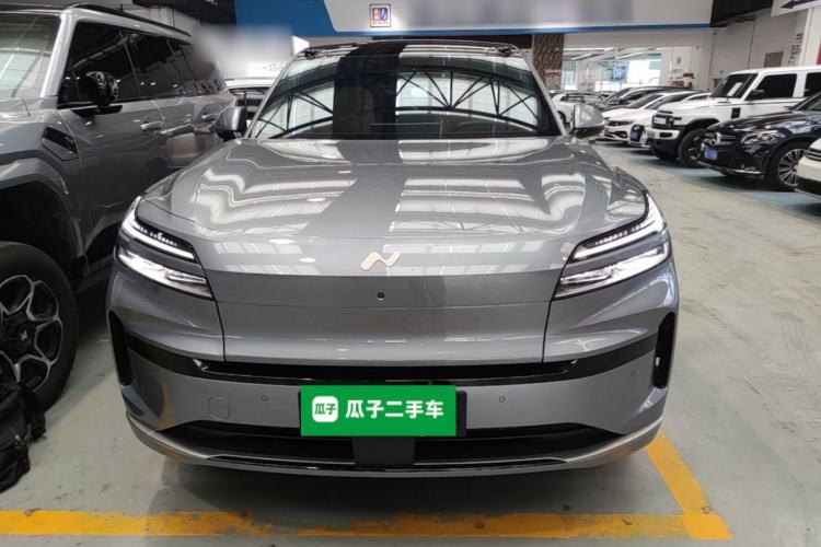 Used ONVO Luxeed L90 2025 Model—Pro Six-Seater Version Front