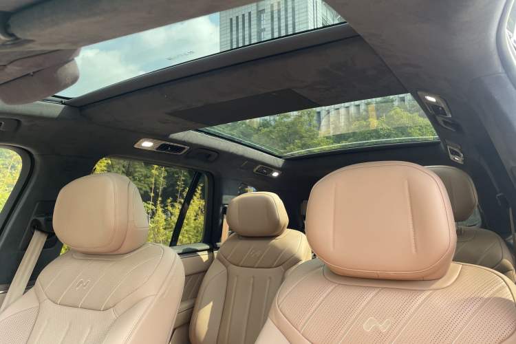 Used ONVO Luxeed L90 2025 Model—Ultra Six-Seater Version Headliner