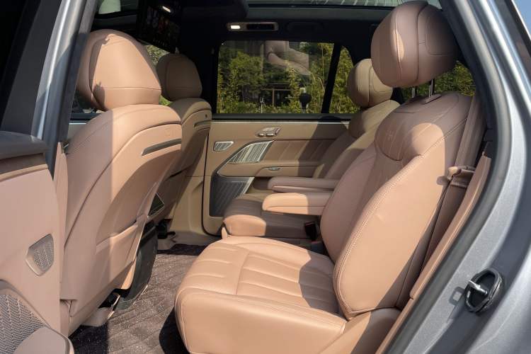 Used ONVO Luxeed L90 2025 Model—Ultra Six-Seater Version Interior 4