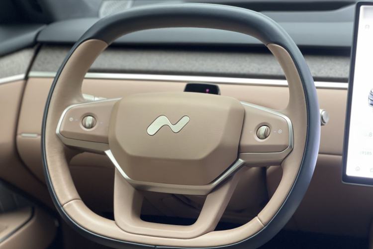 Used ONVO Luxeed L90 2025 Model Ultra Six-Seater 60-degree Battery Edition Interior 4