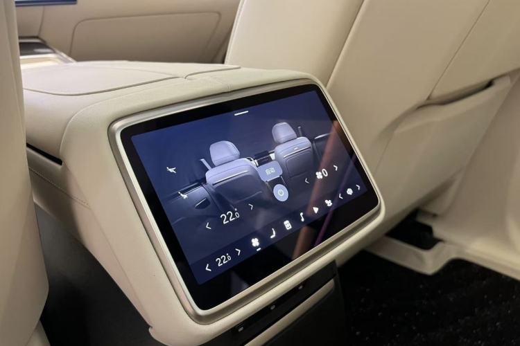 Used ONVO Luxeed L90 2025 Model—Max Six-Seater Version Interior 4
