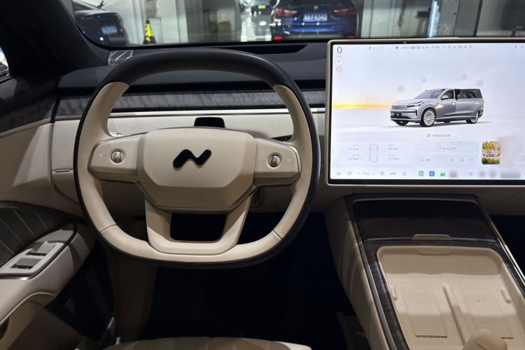 Used ONVO Luxeed L90 2025 Model—Ultra Six-Seater Version Interior 4