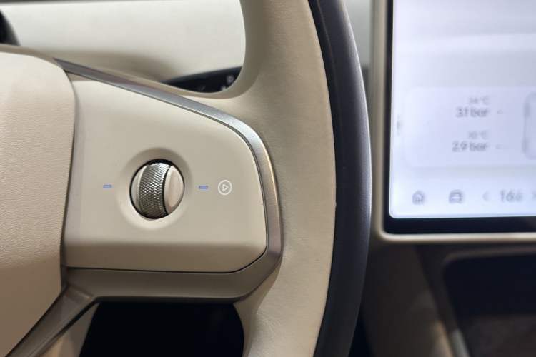 Used ONVO Luxeed L90 2025 Model—Ultra Six-Seater Version Interior 6