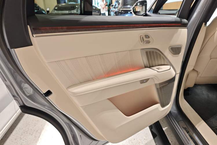 Used ONVO Luxeed L90 2025 Model—Ultra Six-Seater Version Interior 8