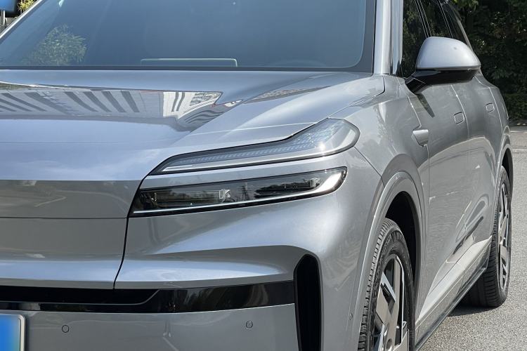 Used ONVO Luxeed L90 2025 Model—Ultra Six-Seater Version Left Front Headlight