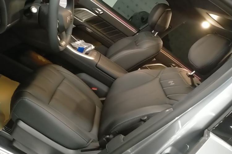 Used ONVO Luxeed L90 2025 Model—Max Six-Seater Version Left Front Seat