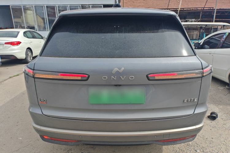 Used ONVO Luxeed L90 2025 Model—Ultra Six-Seater Version Rear